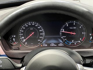 Halvkombi BMW 320 18 av 23