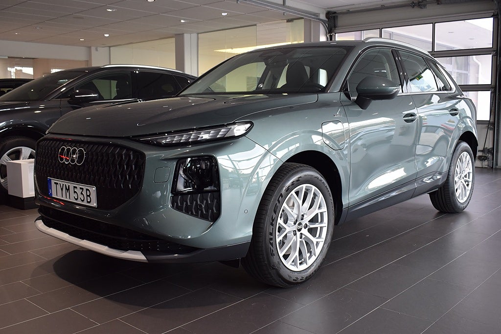 Audi Q3 E-hybrid 272hk Dragkrok Ny Lagerbil! 2026