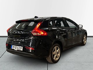 Volvo V40 D2 Geartronic Momentum S&V-Hjul/BT/M&K-värm/Psens