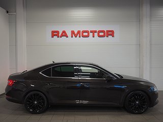 Halvkombi Skoda Superb 6 av 27