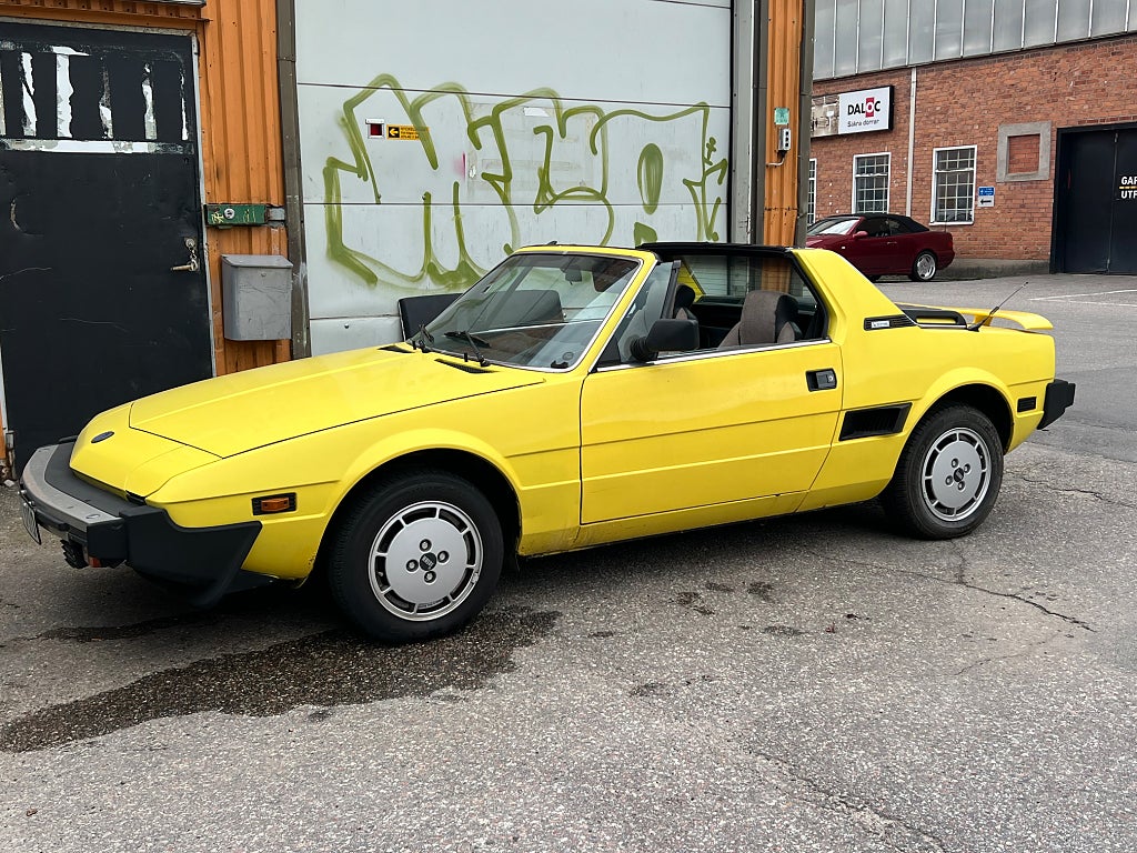 Fiat X1/9 Bertone / RESERVERAD