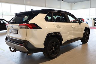 SUV Toyota RAV4 8 av 25