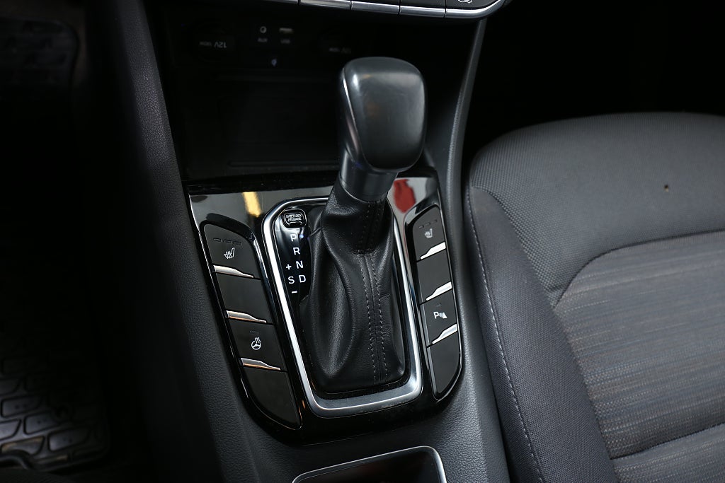 Hyundai IONIQ Hybrid 1,6 141hk PremiumEco Aut Navi Kamera 2017