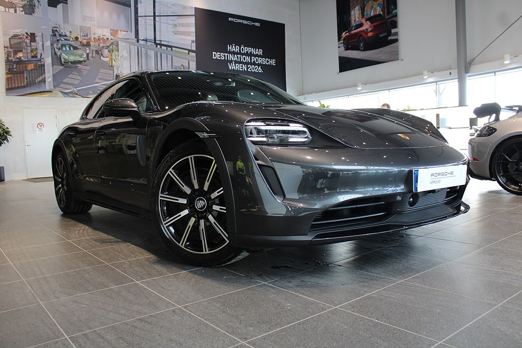 Porsche Taycan 4S Cross Turismo