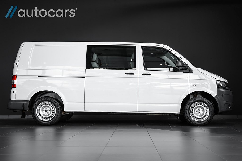 Volkswagen Transporter 2.0 TDI Kombi 5-sits|Dragkrok|Värmare