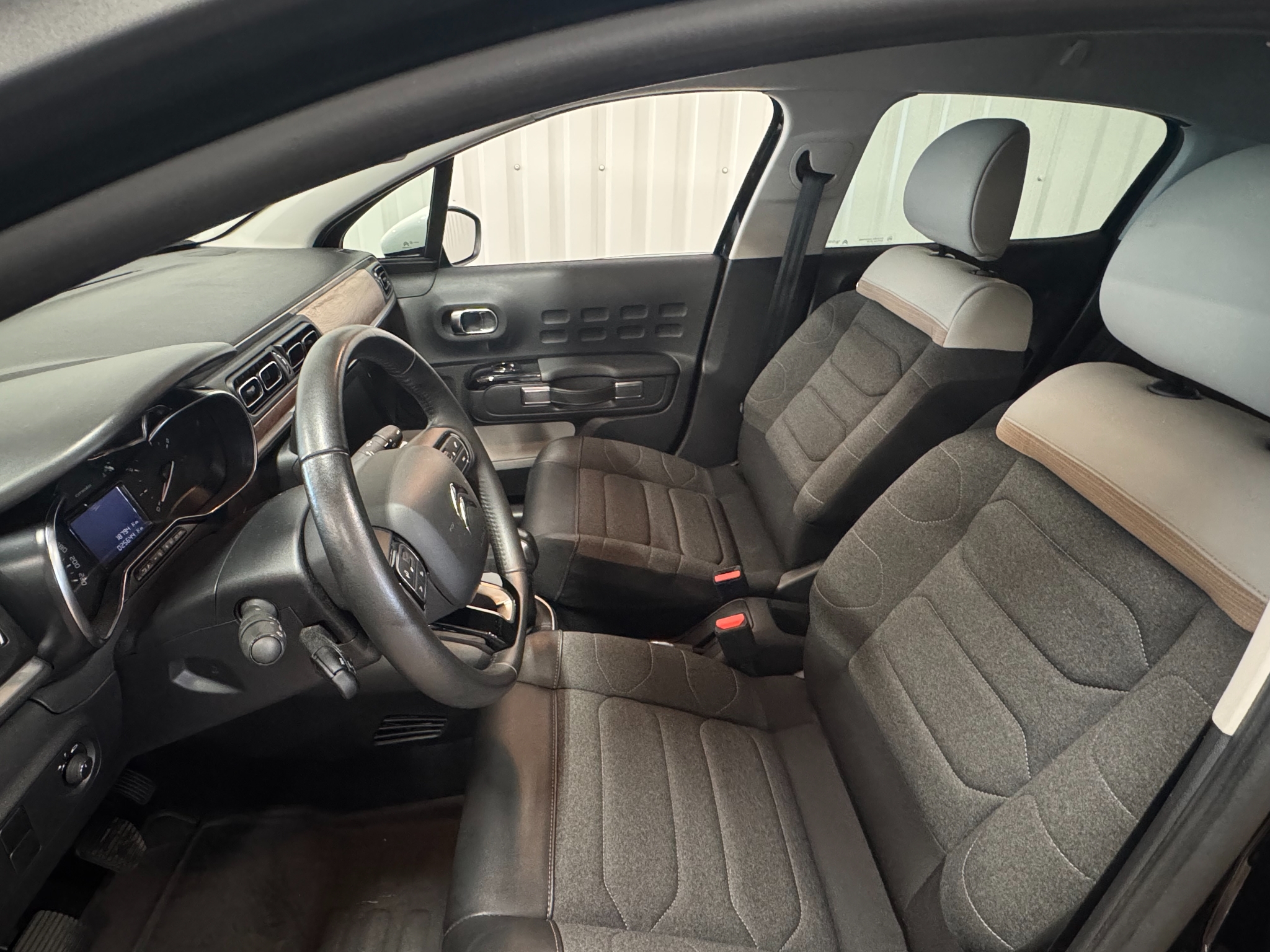 Citroen C3 1.2 PT 2024, bild 7/39