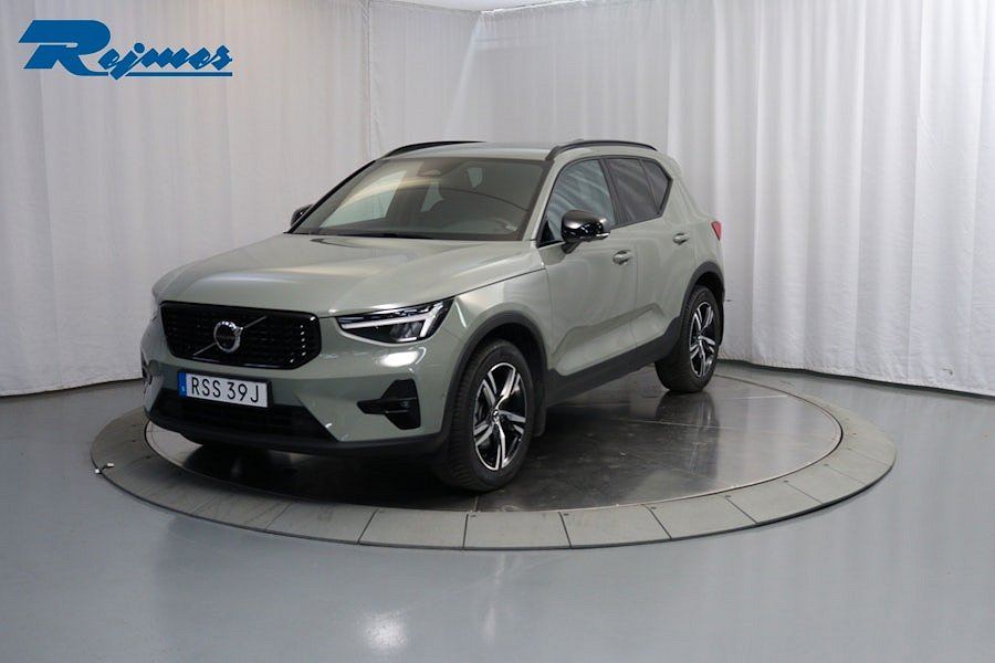 Volvo XC40 B3 FWD Bensin Plus Dark/Drag/360kamera 