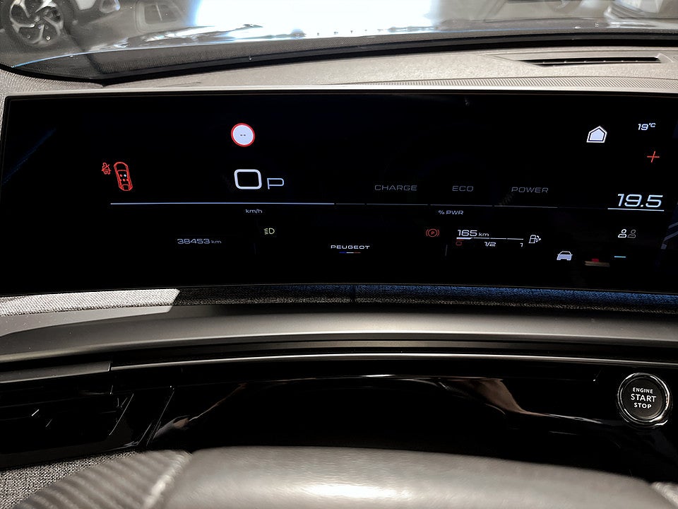 Bild på Peugeot 3008 GT Hybrid 145hk Aut B-KAMERA CARPLAY
