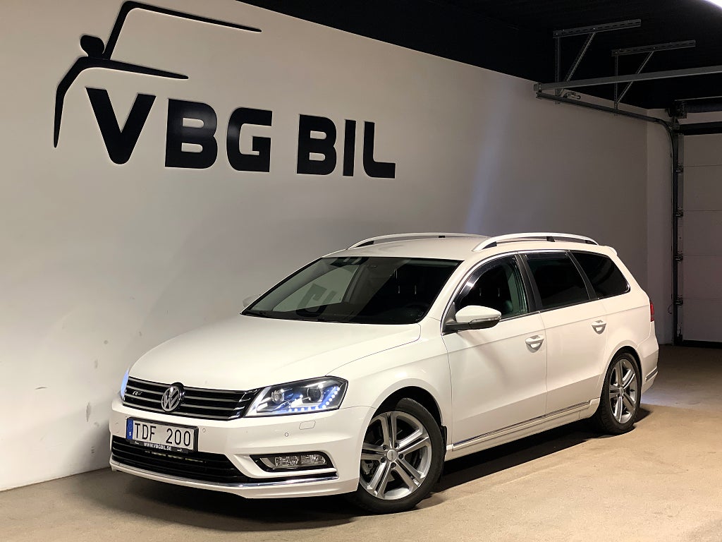 Volkswagen Passat 2.0 TDI 4M DSG Kamera Drag Värmare R-Line Nyservad