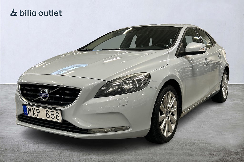 Volvo V40 D2 Kinetic 115hk Backkamera P-värm PDC