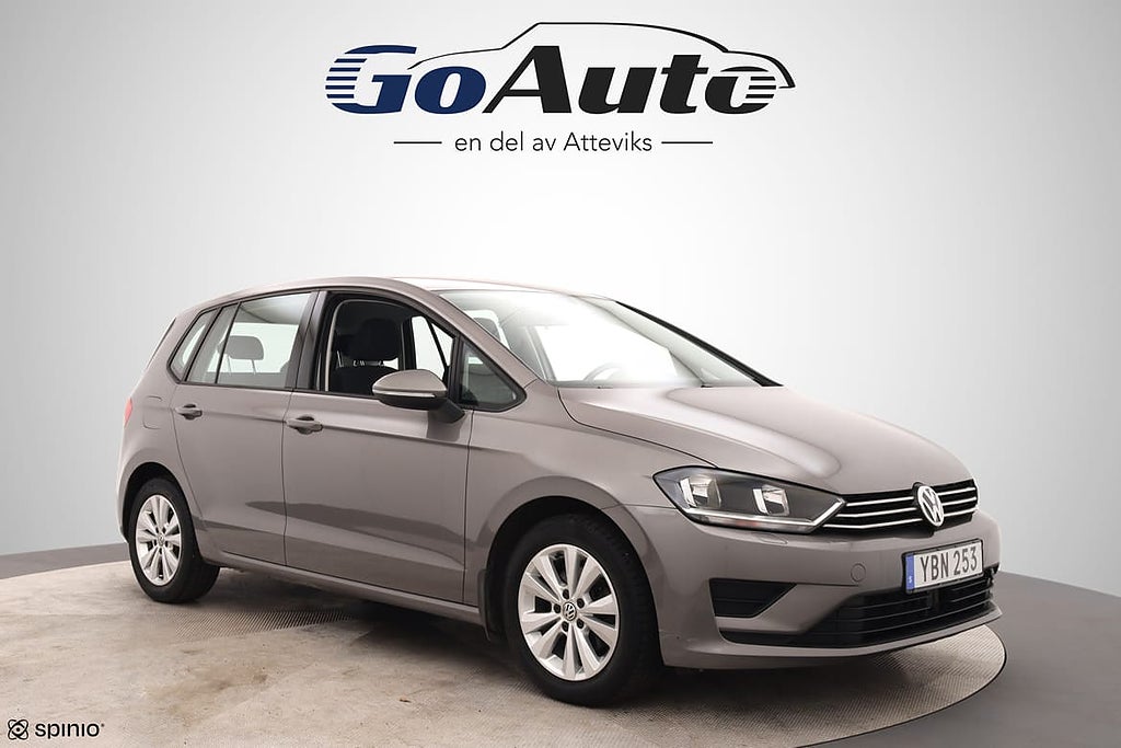 Volkswagen Golf 1.6 TDI 110hk DSG Dragkrok Backkamera