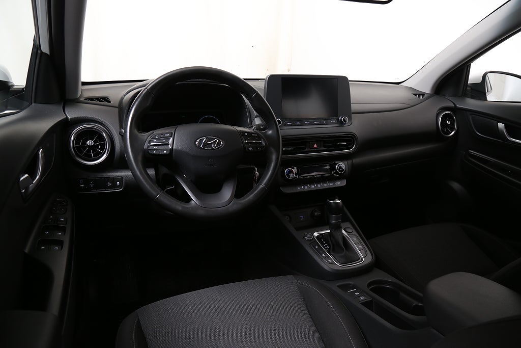 Hyundai Kona 1,0 T-GDI 120hk Essential Aut Kamera Motorv Drag 2023