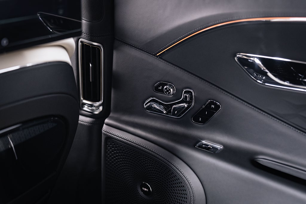 Gallery image 27 of 28