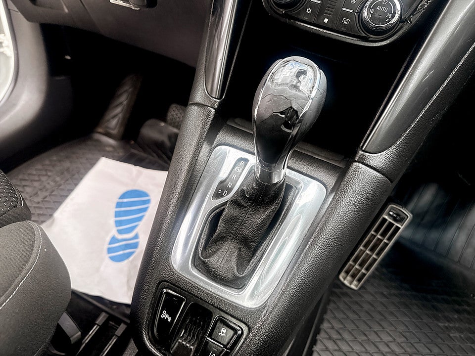 Bild på Opel Zafira Tourer Business 2.0 CDTI 170hk Aut 7-SITS B-KAMERA 