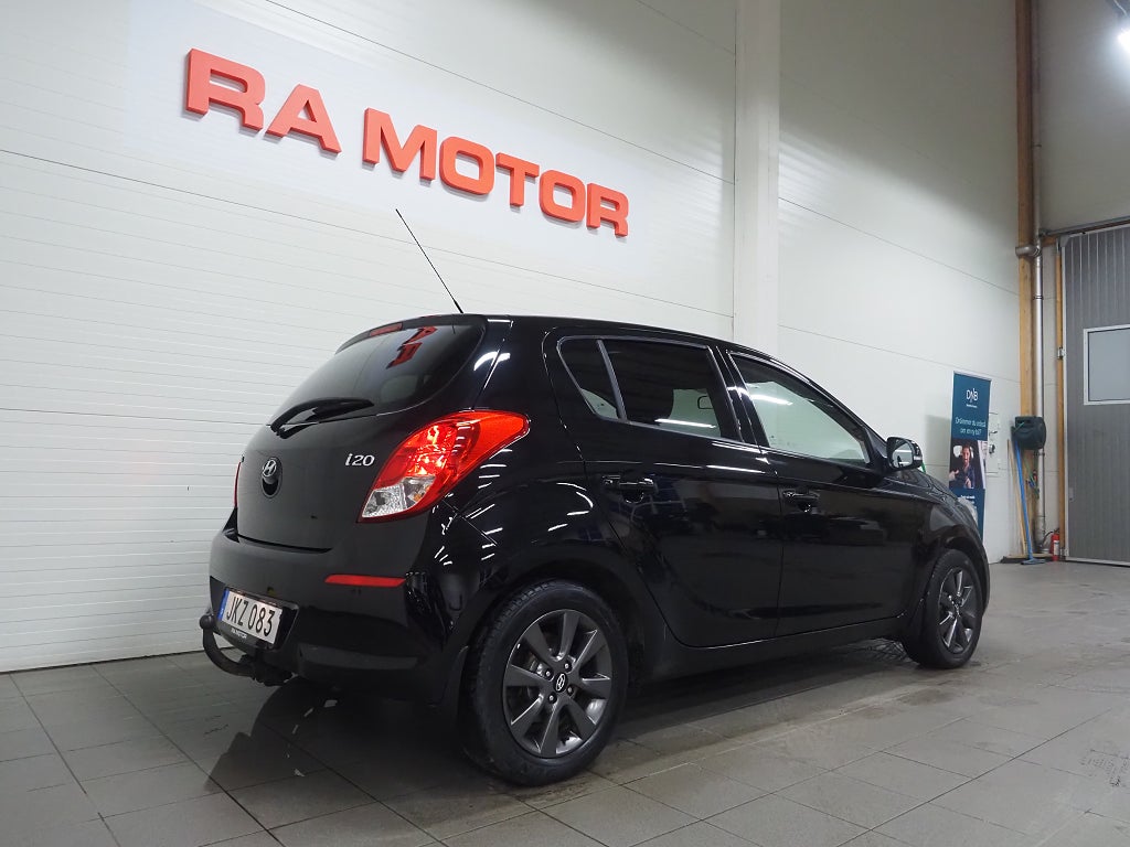 Hyundai i20 1.2 84hk Select Go! Edition Dragkrok Motorvärmare 2015