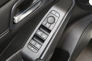 SUV Nissan Qashqai 11 av 23