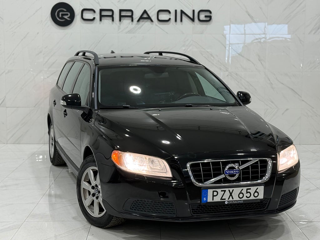 Volvo V70 2.0F Powershift Kinetic |Dragkrok|Car play skräm|