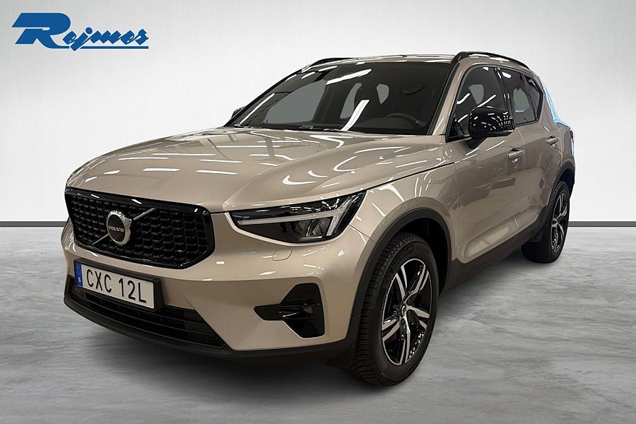 Volvo XC40 B4 FWD Bensin Plus Dark