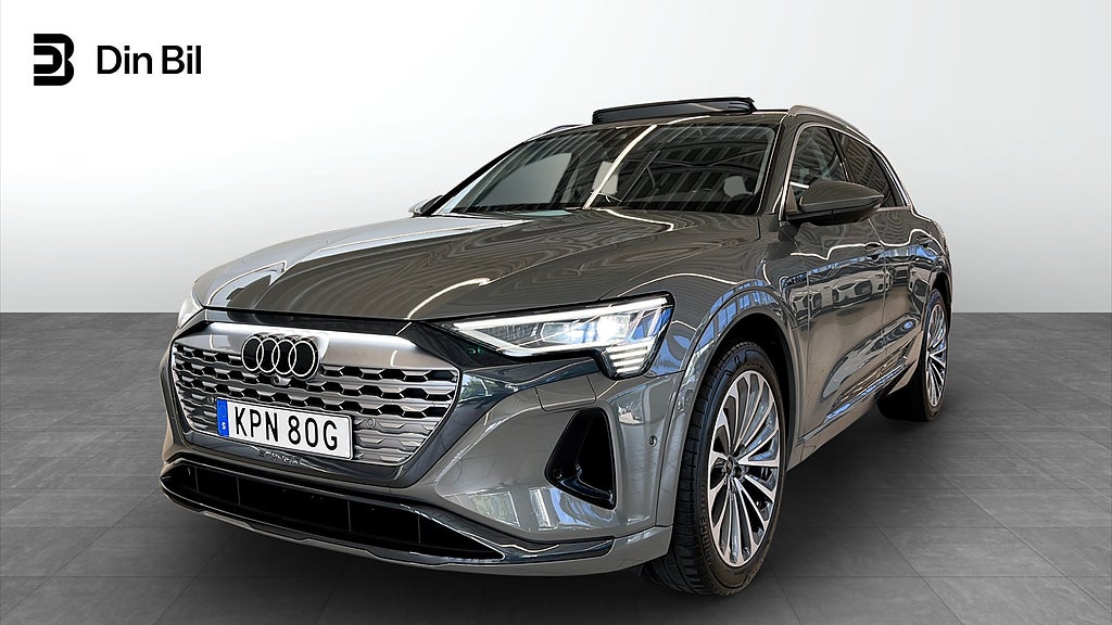 Audi Q8 55 e-tron quattro 300 kW