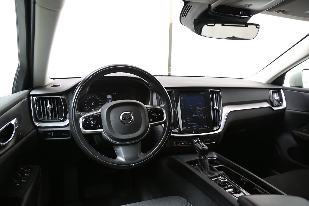 Volvo V60 Cross Country D4 190hk Adv SE ll AWD Navi Kamera Värmare Dra 2019