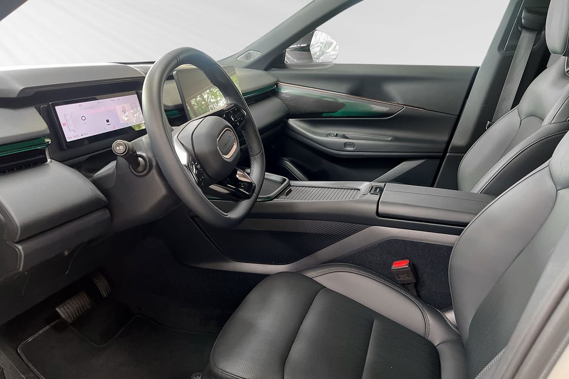 Lynk & Co 08 Core PHEV 2025, bild 6/47