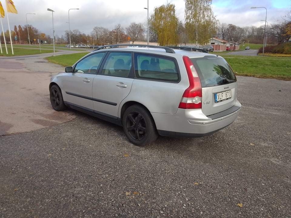 Volvo V50 1.8 Flexifuel Kinetic 125hk 2006, bild 5/36