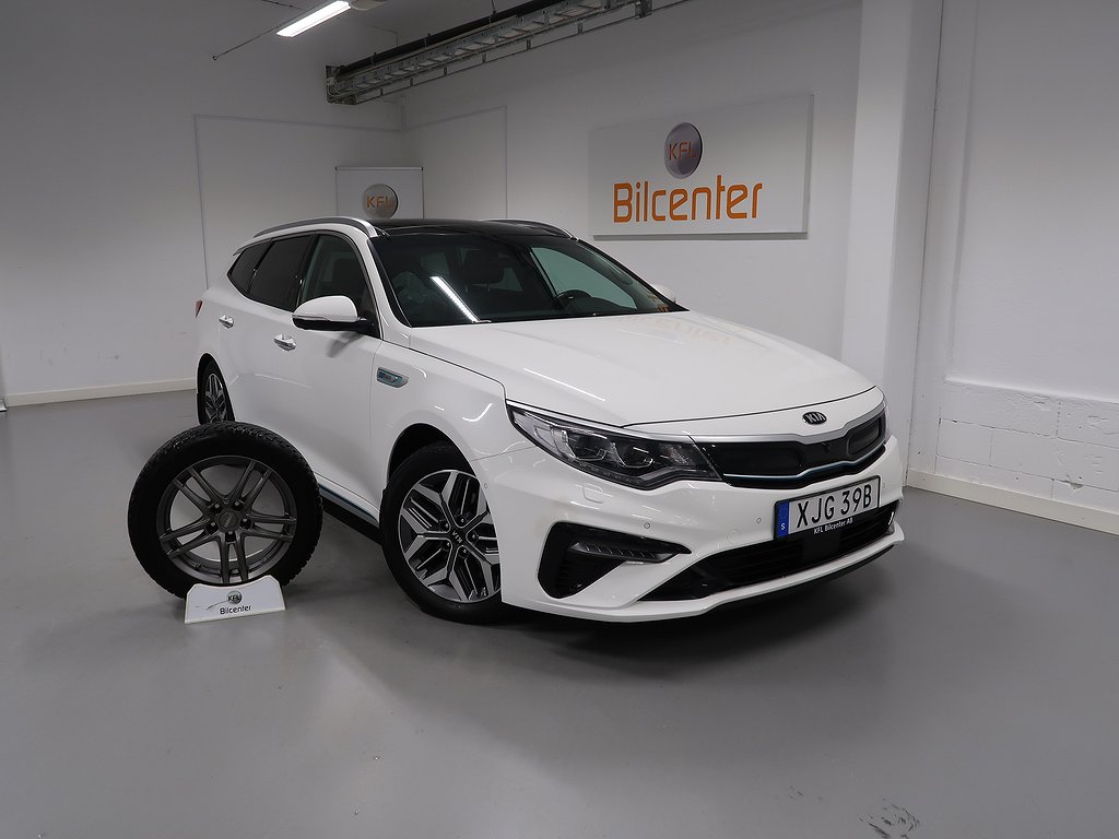 Kia Optima SW Plug-in V-Däck ingår Drag-Navi-360Kamera-H/K-Pano-Carplay-BT