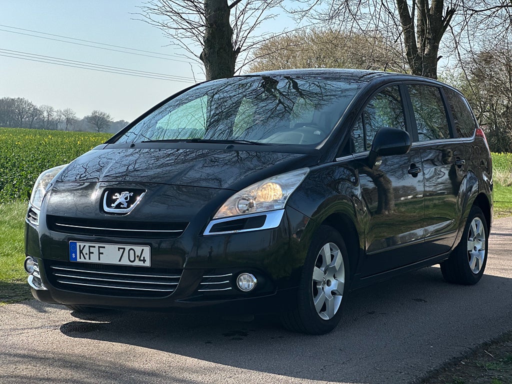 Peugeot 5008 1.6 THP  Svensksåld, 7 sits Ny besiktigad  