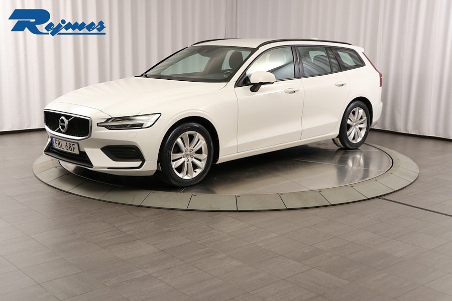 Volvo V60 D3 Momentum SE II