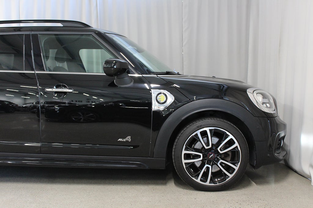 MINI Countryman Cooper SE ALL4 John Cooper Works, Maximize, SE SPEC