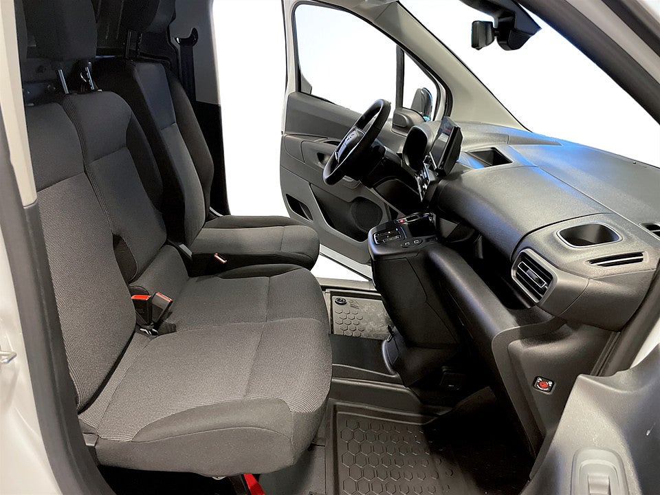 Bild på Opel Combo Elite 130hk Aut L2 - EDITION! Värmare & Dragkrok