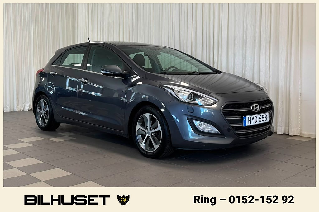 Hyundai i30  1.6 CRDi AUT  Premium Drag Navi Kamera Rattvärme