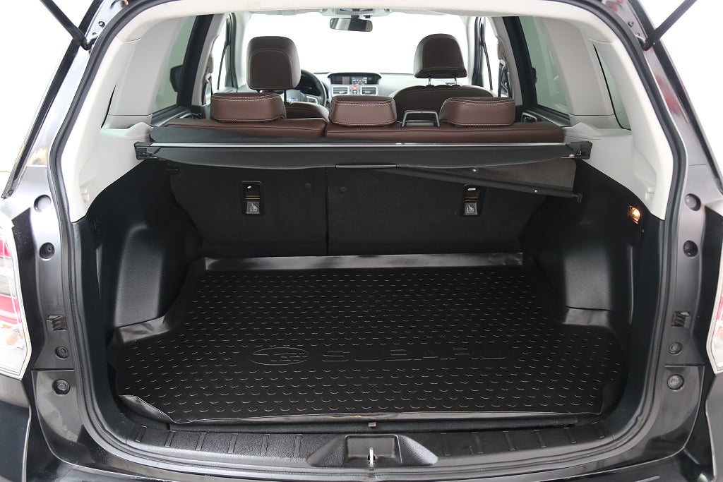 Subaru Forester 2,0D XS 147hk AWD Aut Läder Extraljus Motorv Drag 2016