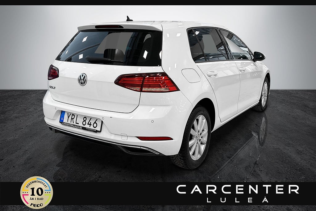 Volkswagen Golf 5-dörrar 1.6 TDI Automat Värmare/P-Sensorer/Carplay