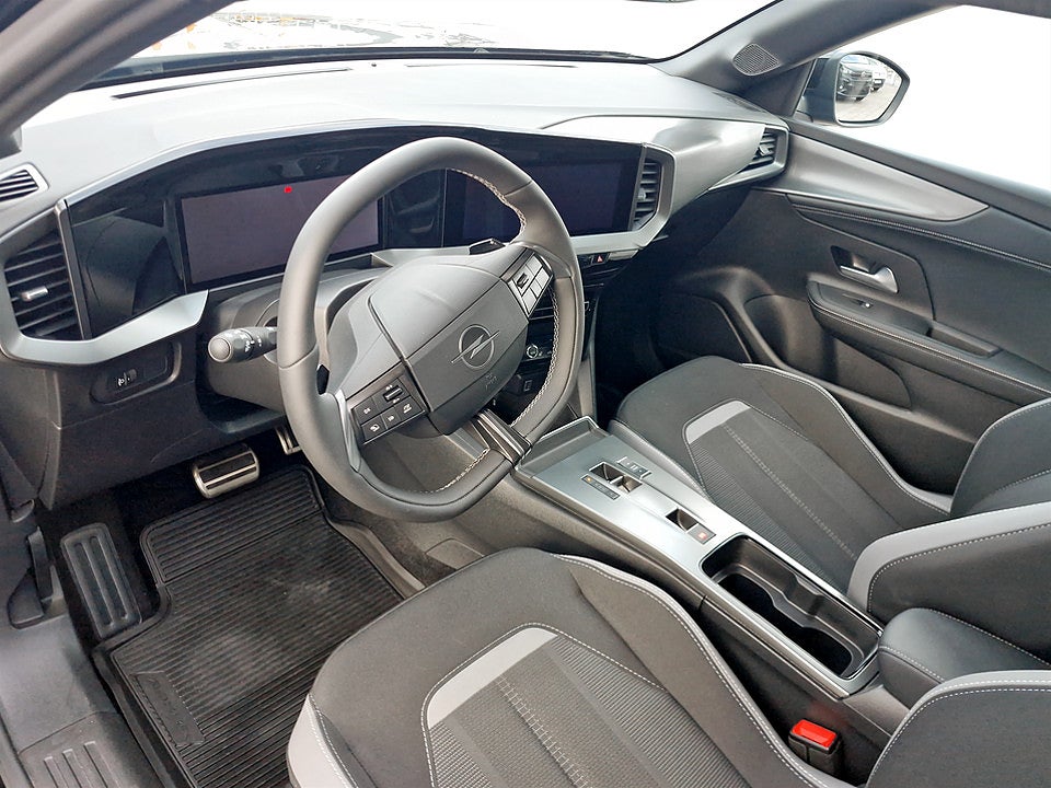Bild på Opel Mokka GS 1.2 Turbo 130hk Aut B-KAMERA CARPLAY
