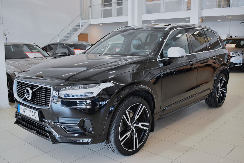 Volvo XC90 T6 AWD R-Design 7-Sits 360°B&W Pano HuD Navi Drag 