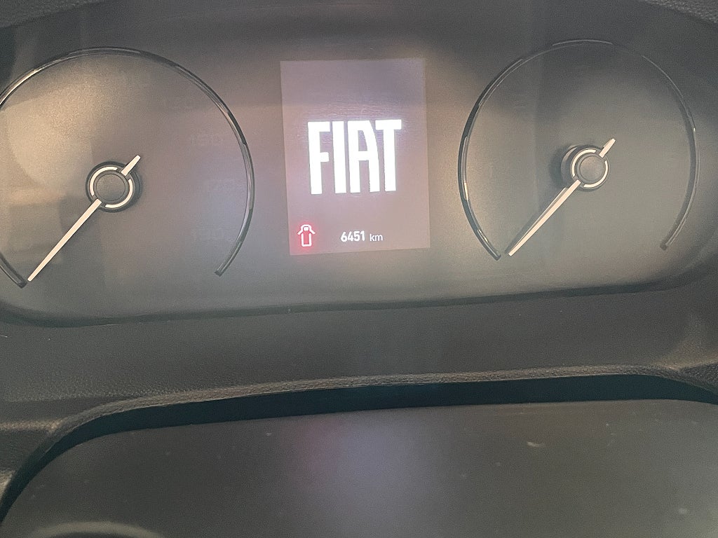 CHALLENGER F&S Edition / Solcell / Webasto / Litium / 5 bältad / Pop-Up - CHALLENGER