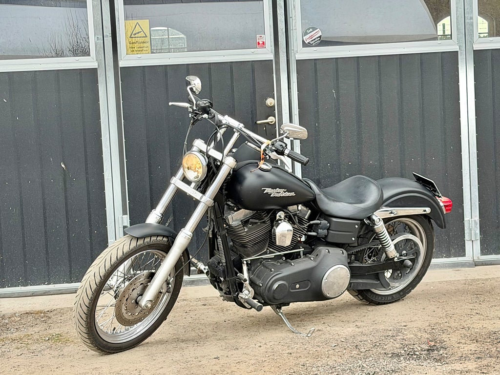 Harley-Davidson Street Bob 1.6 Twin Cam 96 FXDB