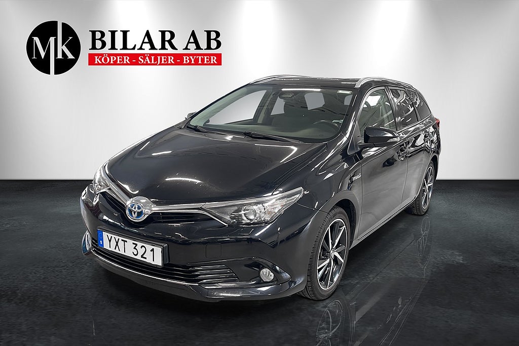 Toyota Auris Touring Sports Hybrid  Intense Edition 