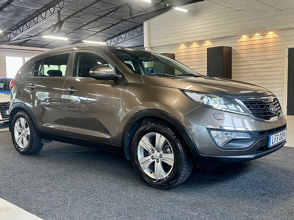 Kia Sportage 2.0 CRDi AWD P-sensorer| Dragkrok| 136hk