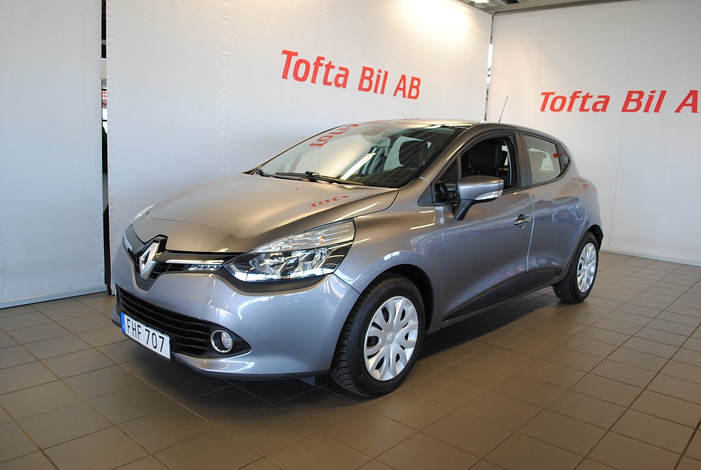 Renault Clio 90hk 12100 Mil 0:- Kontant