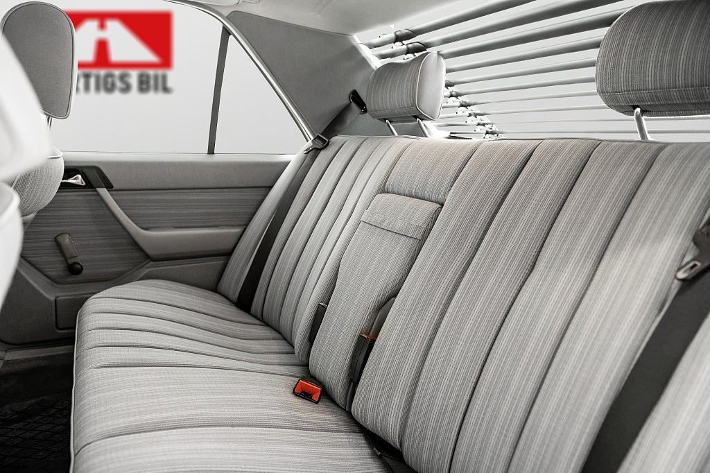 Mercedes-Benz 230 1989 - miniatyr 18