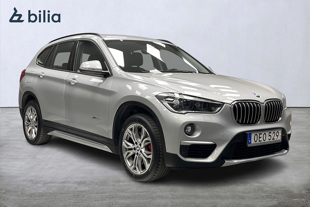BMW X1 xDrive 20d X-Line / Dragkrok / Sportstol / Läderklädsel