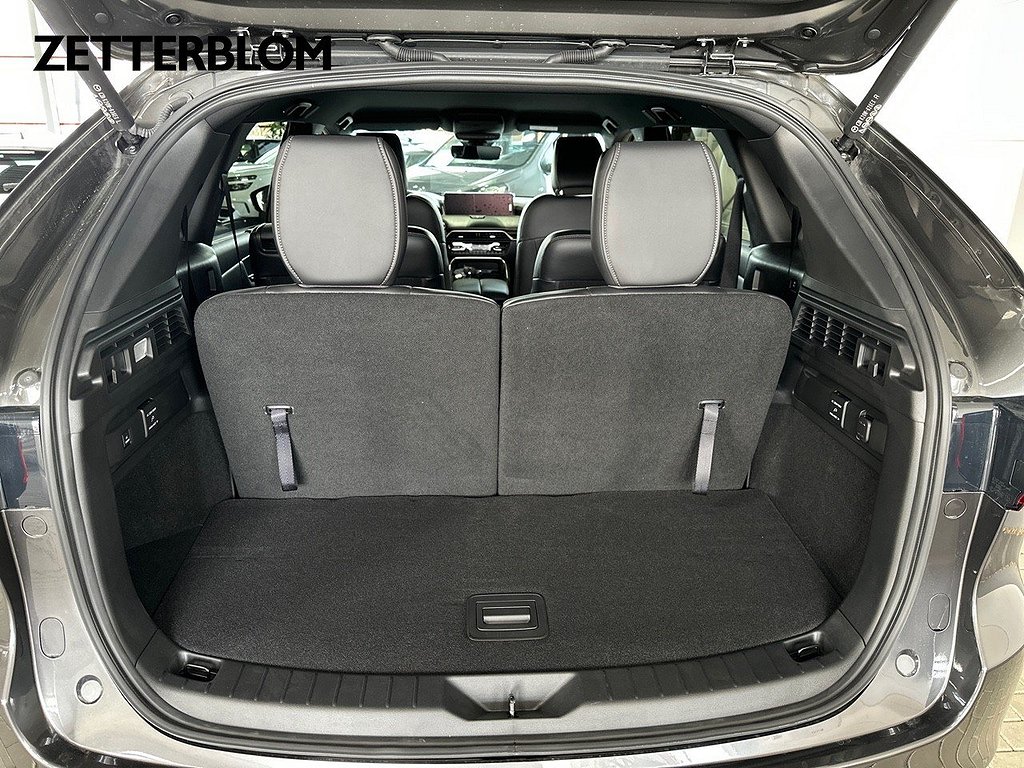 Kombi Mazda CX-80 17 av 27