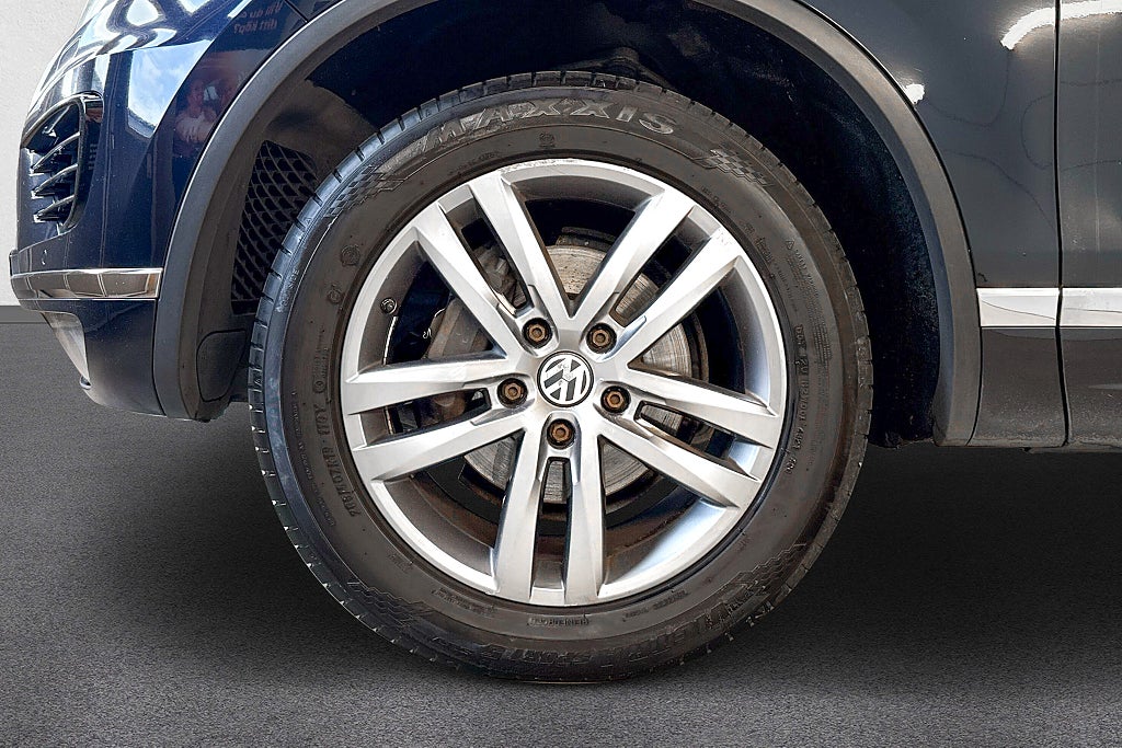 Volkswagen Touareg 3.0 V6 TDI DPF BMT 4Motion R-Line B-Kamera  2-ägare