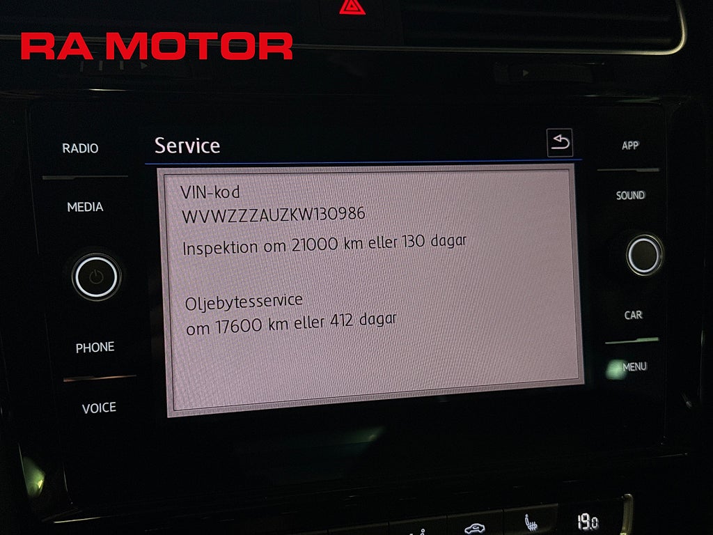 Volkswagen Golf R 2.0 TSI 4Motion 300hk | Pano | Dynaudio | Cockpit 2019