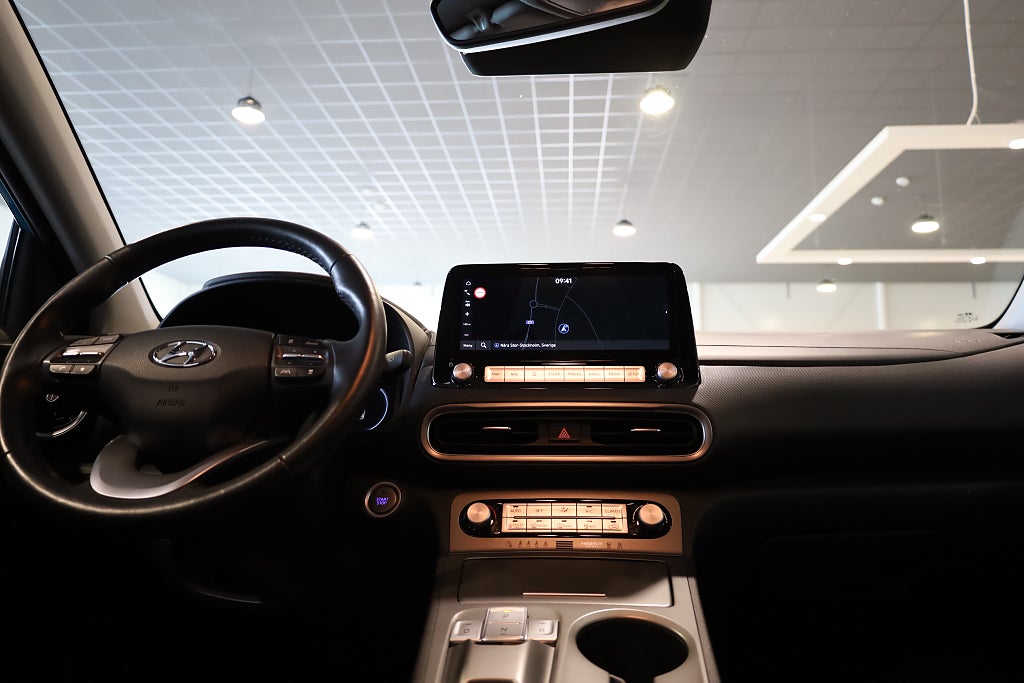 Hyundai Kona 64 kWh Essential Navi Kamera Krell CarPlay Leasbar 2022