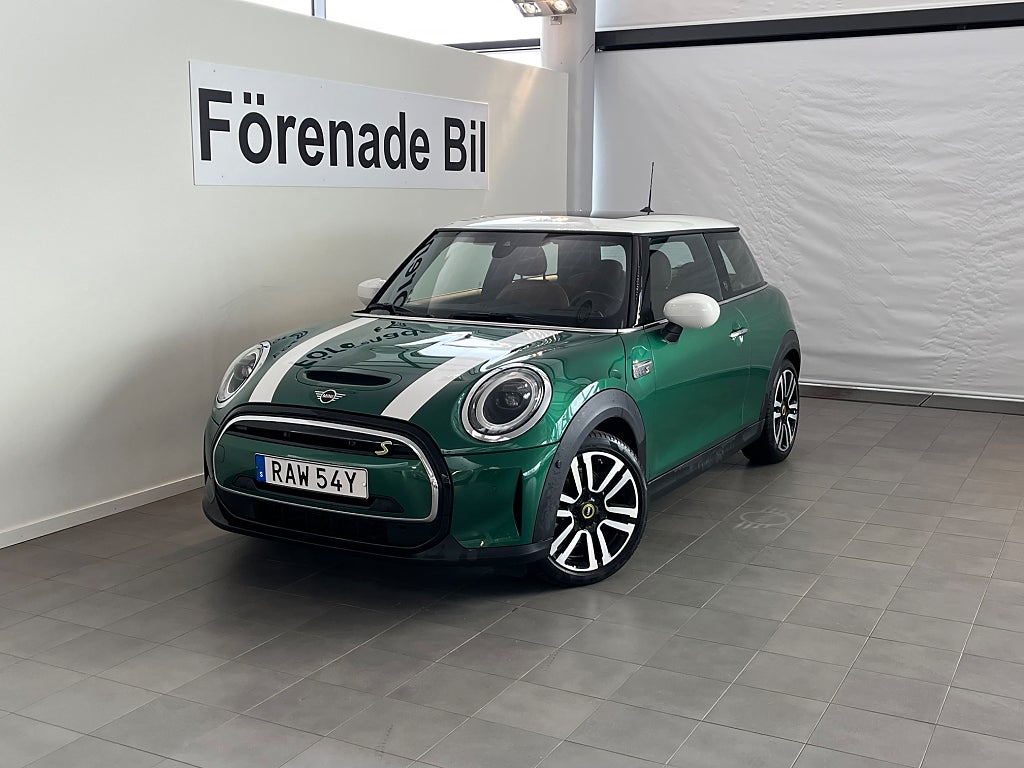 MINI Cooper SE H/K Panorama HUD Nav Backkamera Park Assist