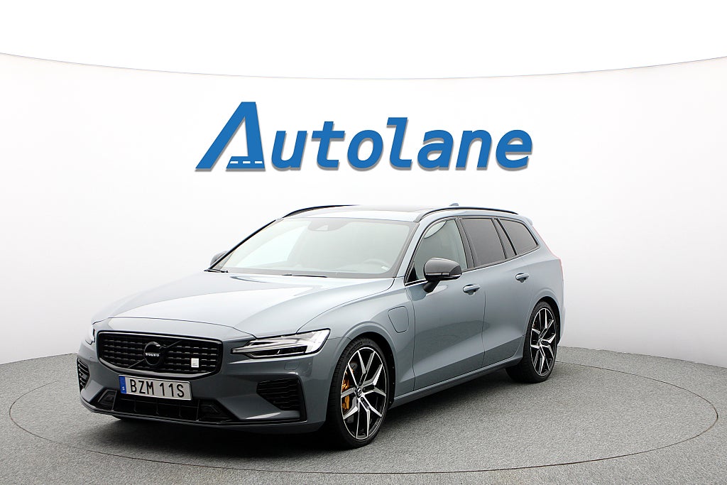 Volvo V60 Recharge T8 Polestar Engineered AWD B&W,Pano,Drag,HUD