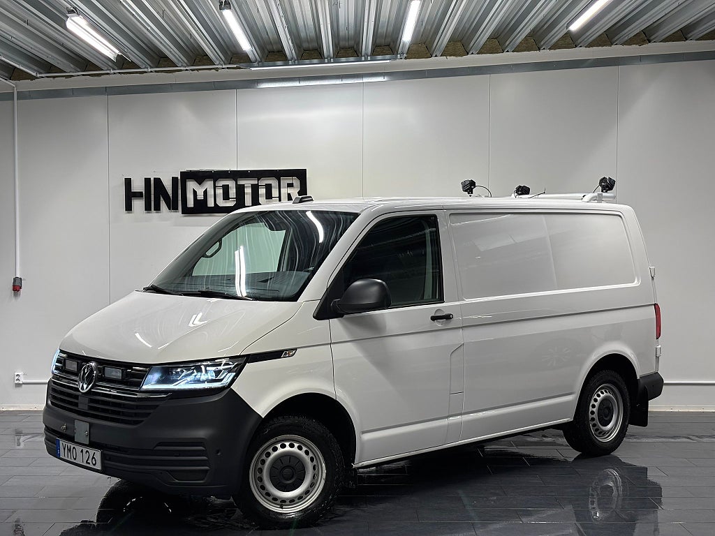 Volkswagen Transporter T32 2.0 TDI SCR 4Motion |MOMS|2Bruk|Värmare|BKam|DRAG|